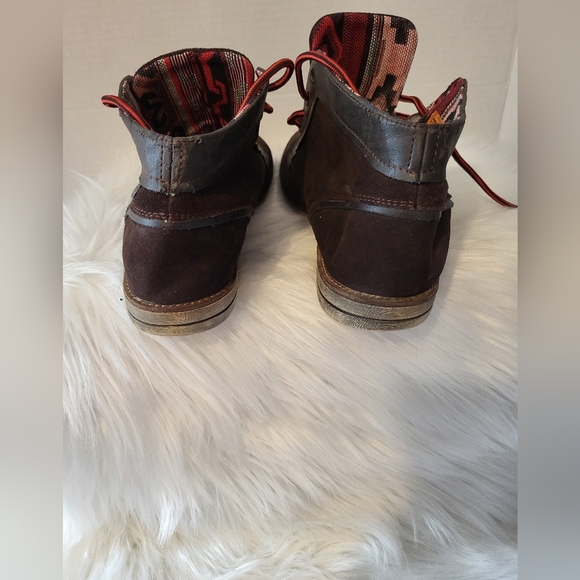 Sneaky Steve Brown Boots with Red Laces, Size 8.5 - Picture 6 of 8